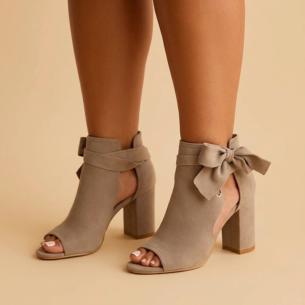 Genevieve – Elegant Heeled Sandals