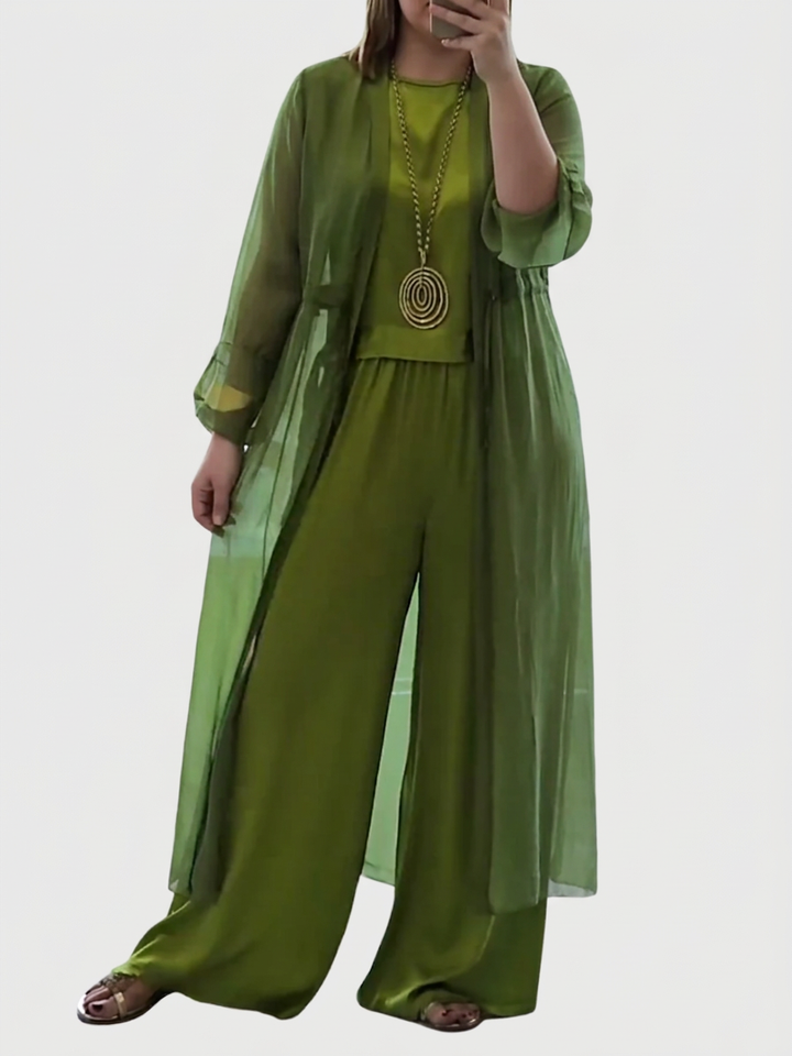Niamh - Elegant Comfortable Set