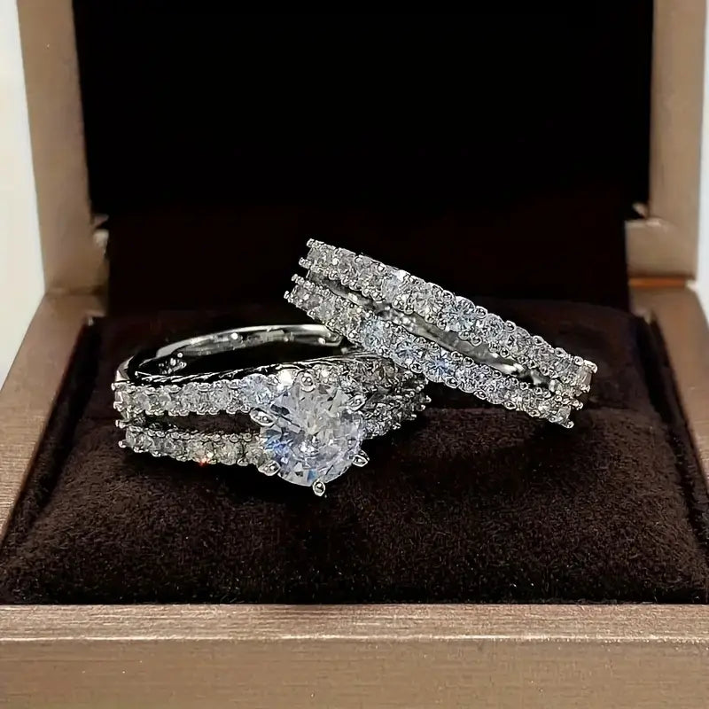 Celestine Radiance Ring Set | Gold
