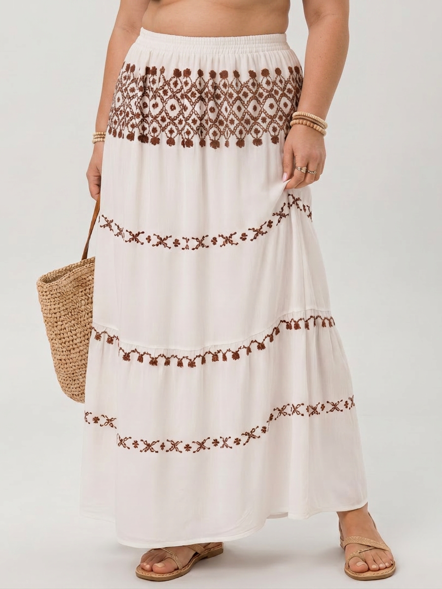 Bellamy | Spaghetti Strap Embroidered Detail Midi Dress