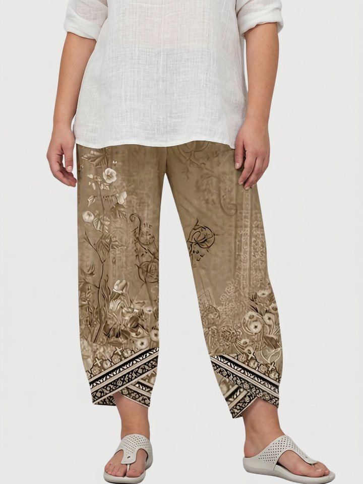 Olwen | Vintage Floral Capri Trouser With Elastic Waist