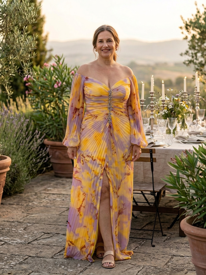 Noa - Elegant Dress with V-Neck
