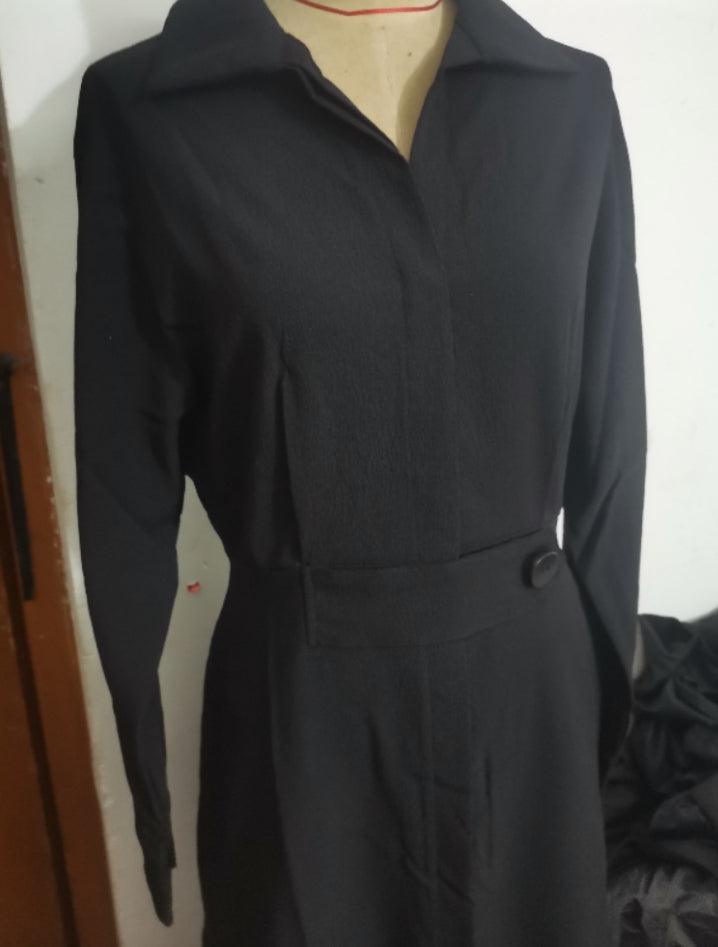 Wynne V-Neck Slim Dress: Elegant Sky Blue Statement