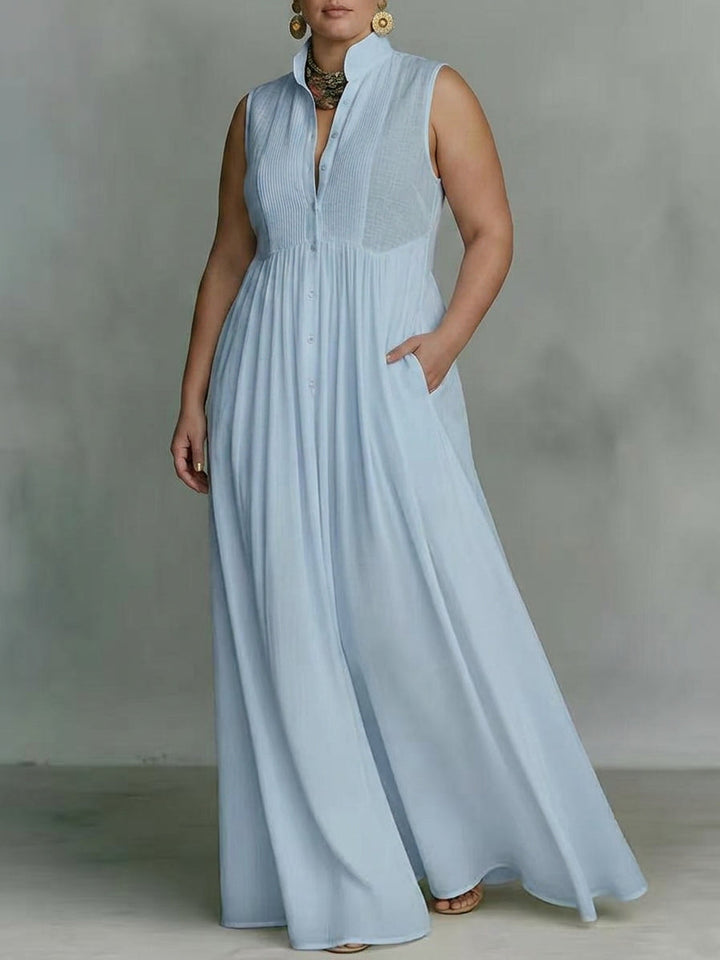 Vera French Dress: Elegant Ribbon-Tie Charm