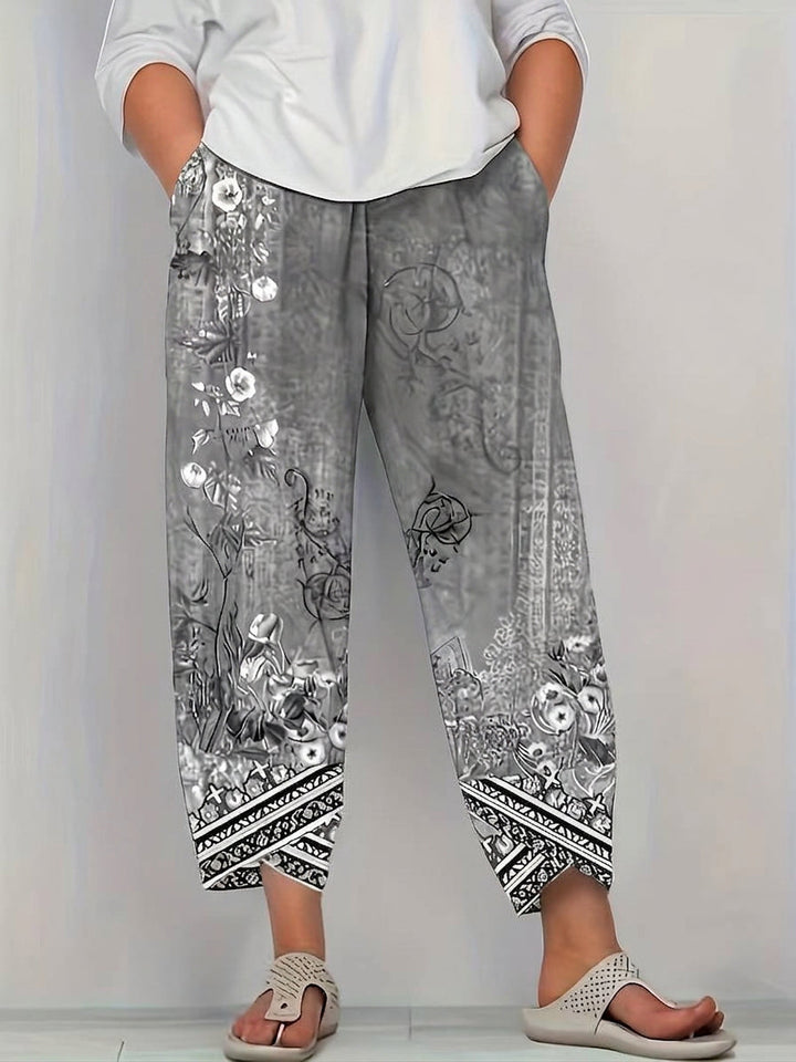 Olwen | Vintage Floral Capri Trouser With Elastic Waist