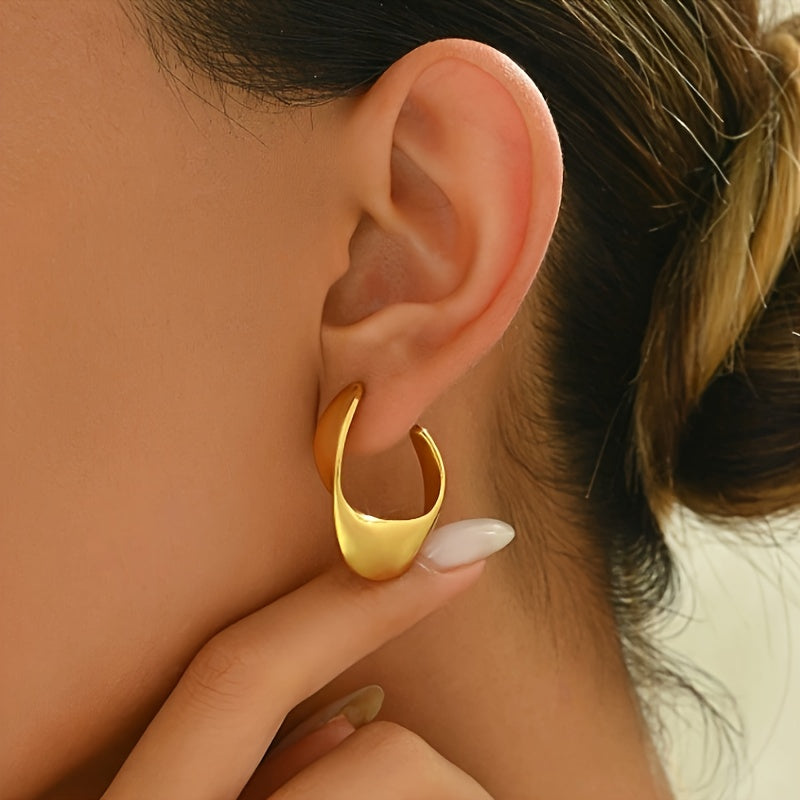 Ffion Crescent Hoop Earrings | Gold
