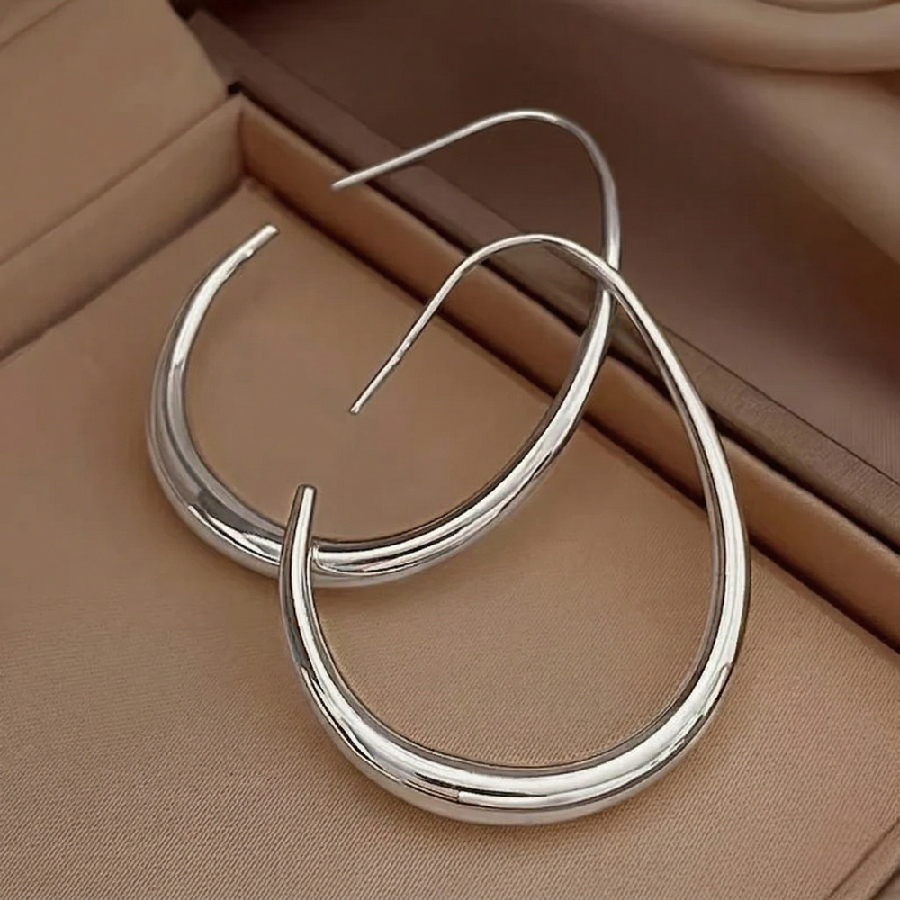 Jolie Gold Hoop Earrings | Gold