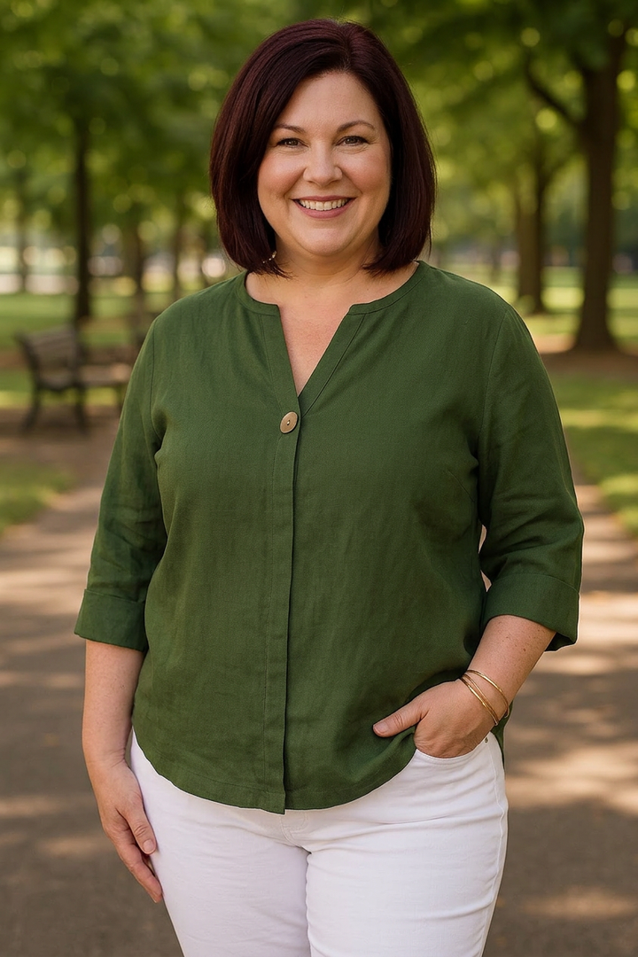 Birdie | Blouse - Light. Flattering