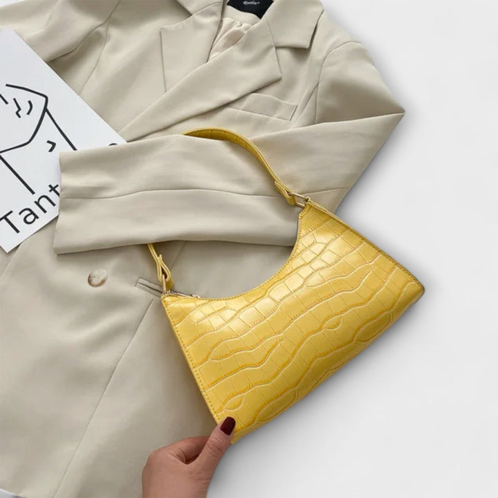 Lara - Shiny Leather Bag