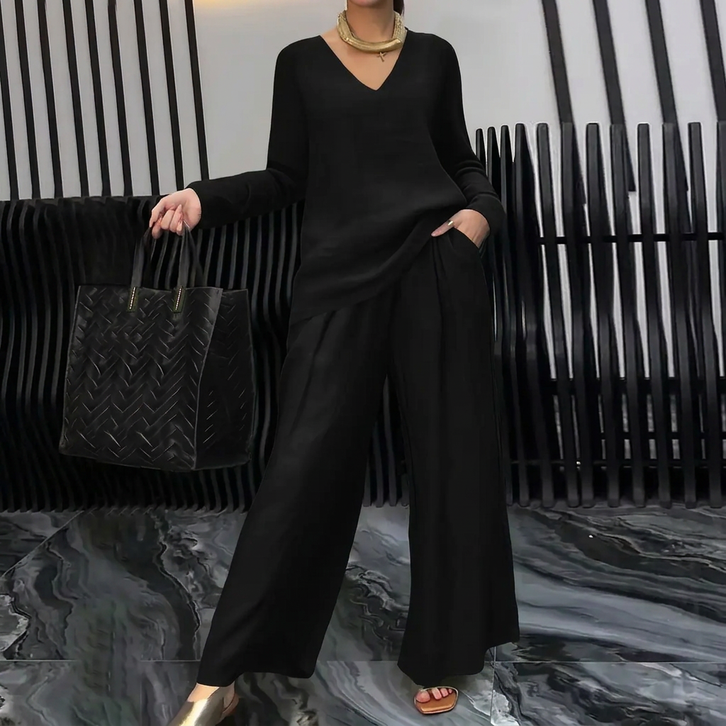 Pia - Women Cotton V-neck Co-Ord Set