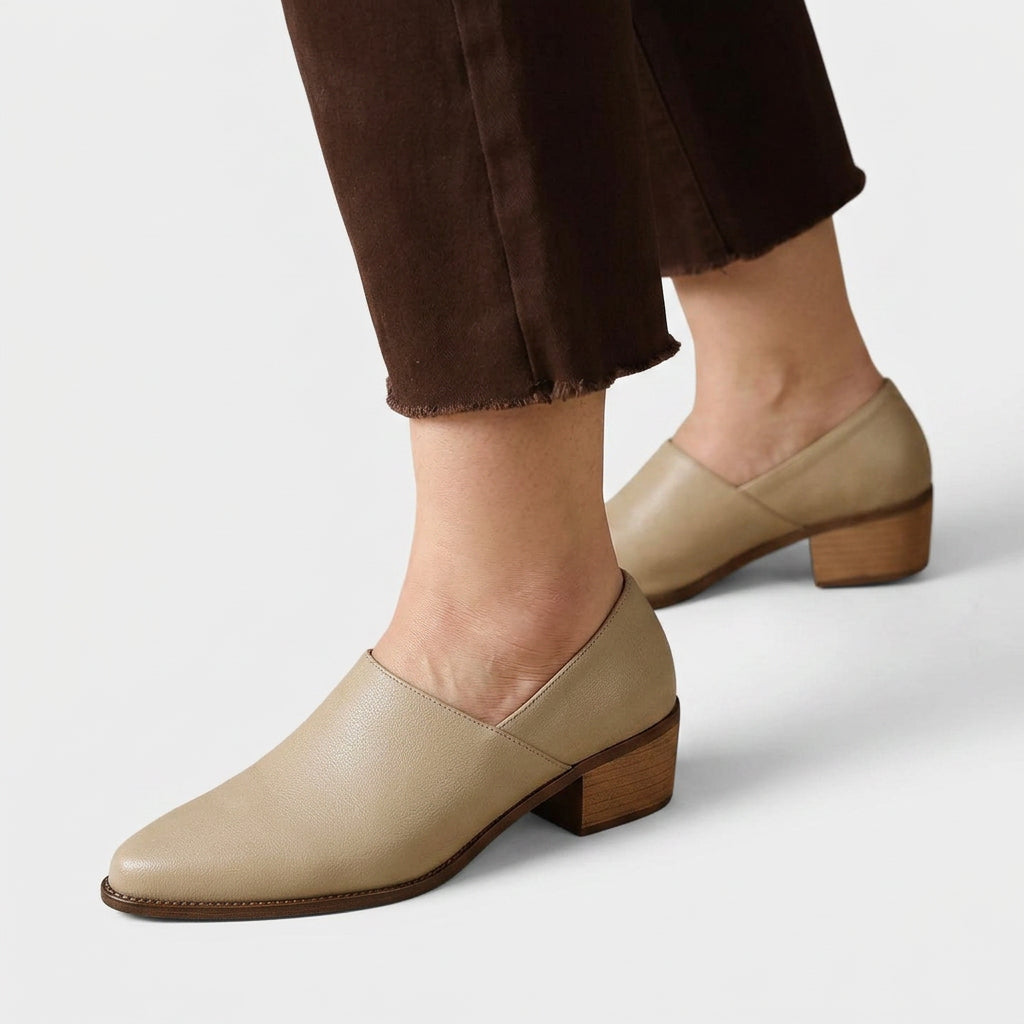 Briar - Orthopaedic Shoes