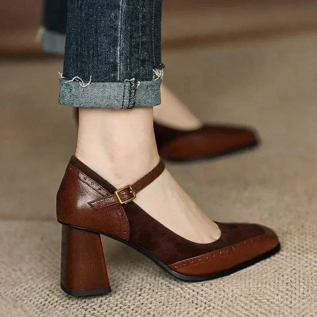 Dilys | Classic Pumps