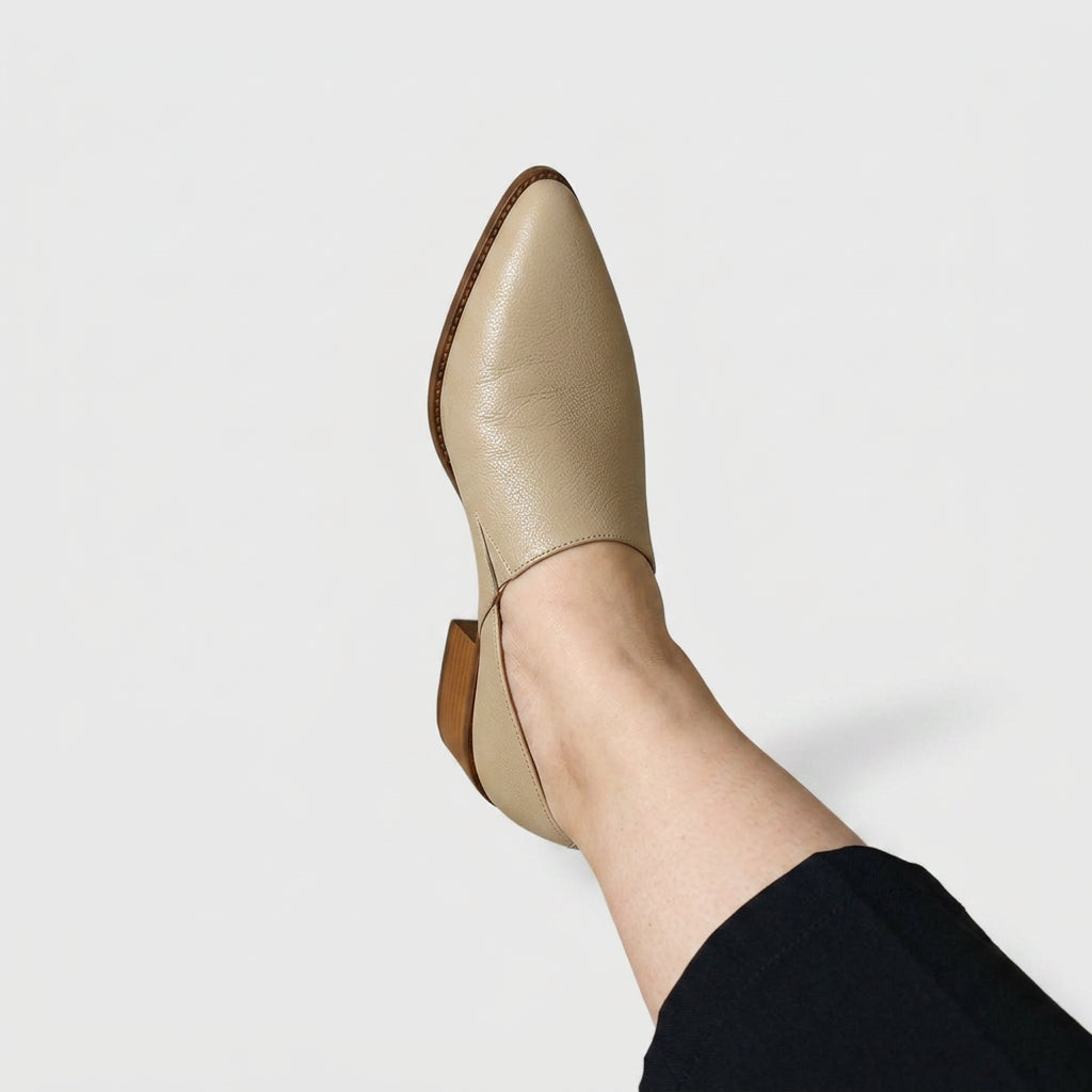 Briar - Orthopaedic Shoes
