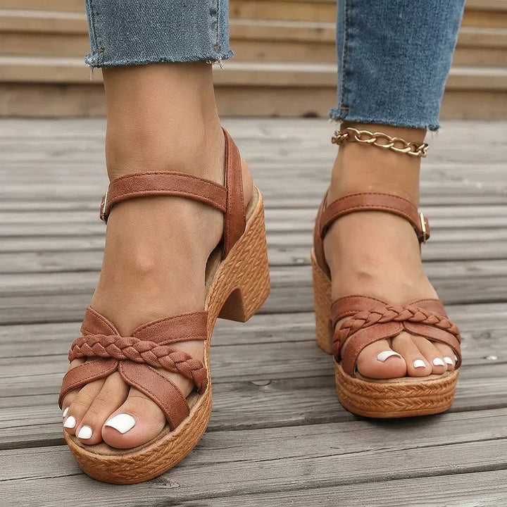 Junia | Orthopaedic Sandals
