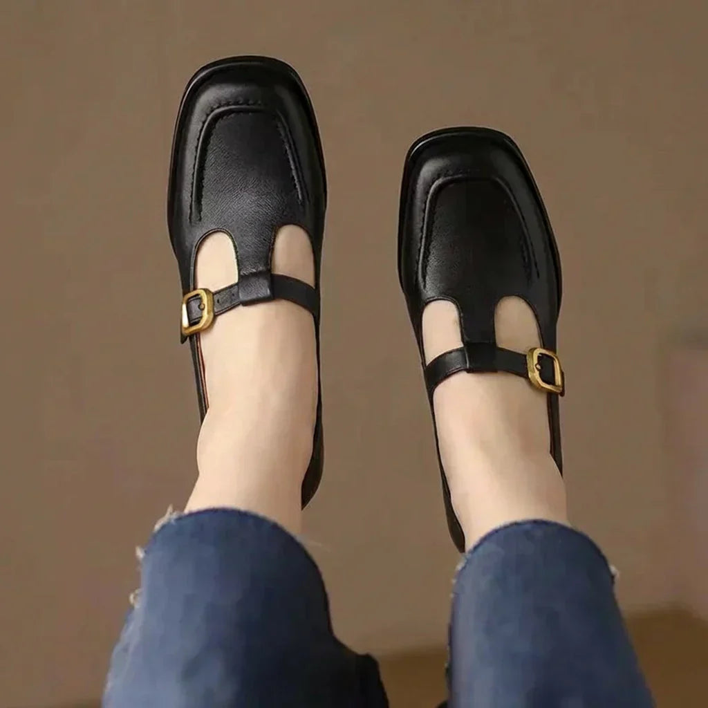 Lavinia | T-Strap Sandals