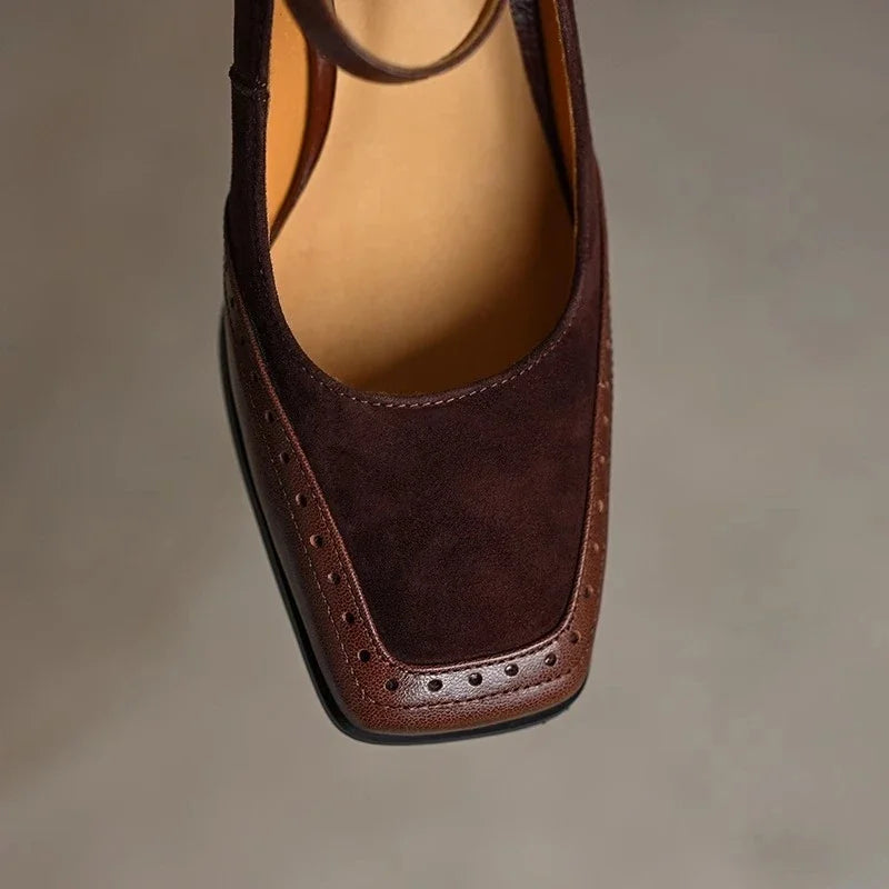 Dilys | Classic Pumps