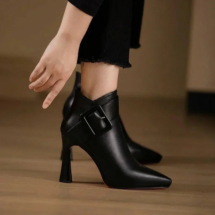 Tova Boots - Aveline with Buckle