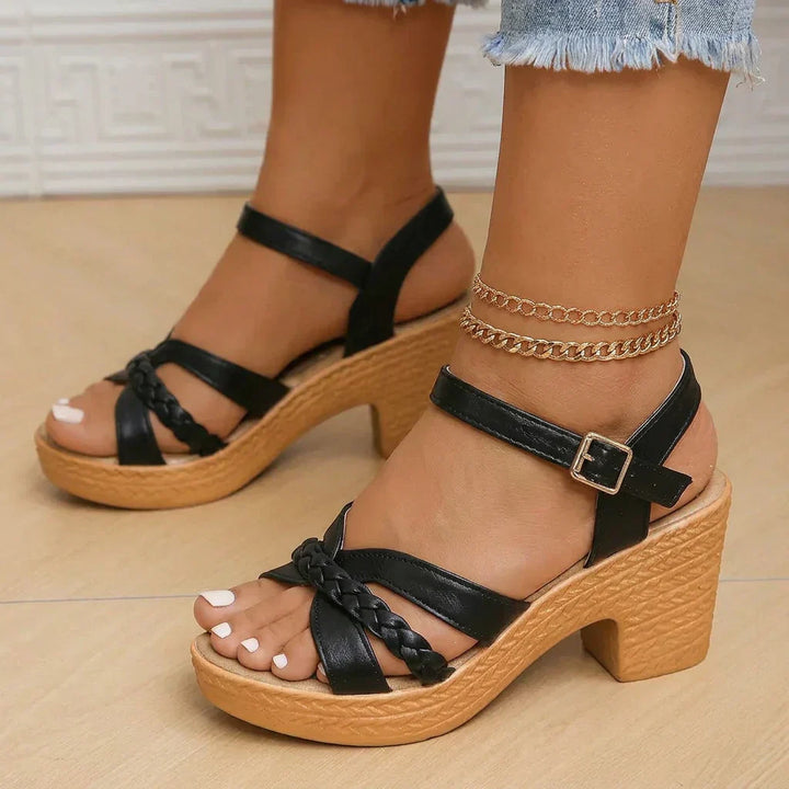 Junia | Orthopaedic Sandals
