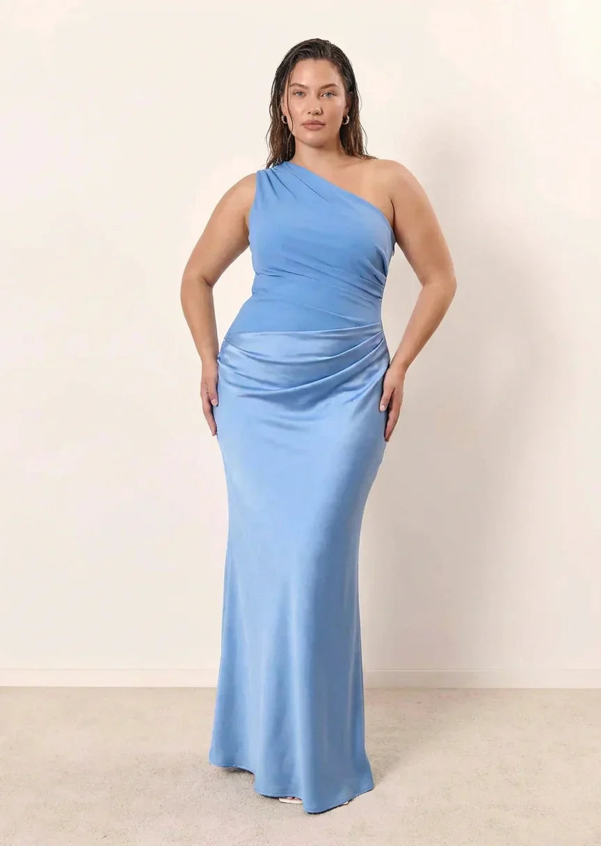 Floriane | Maxi Dress with a Guilt in Satin