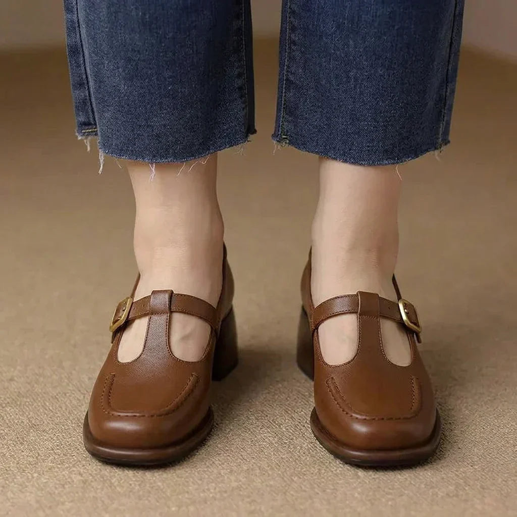 Lavinia | T-Strap Sandals