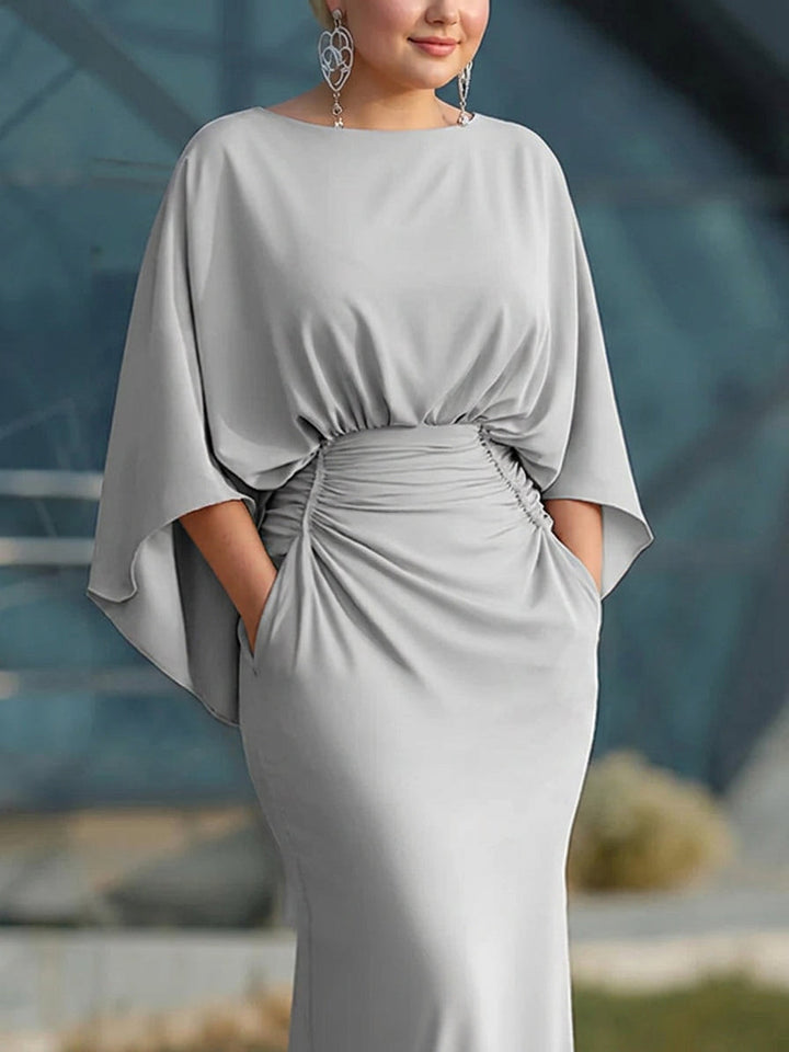 Solveig | Elegant V-neck backless sleeve dress