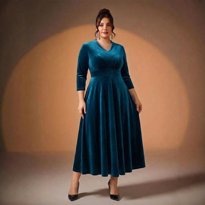 Maia | V-Neck Velvet Midi Dress