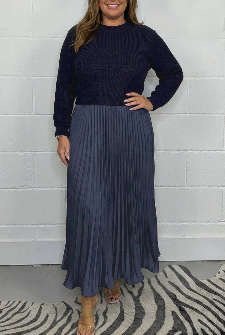 Esmé - Maxi dress with Jumper and pleated skirt