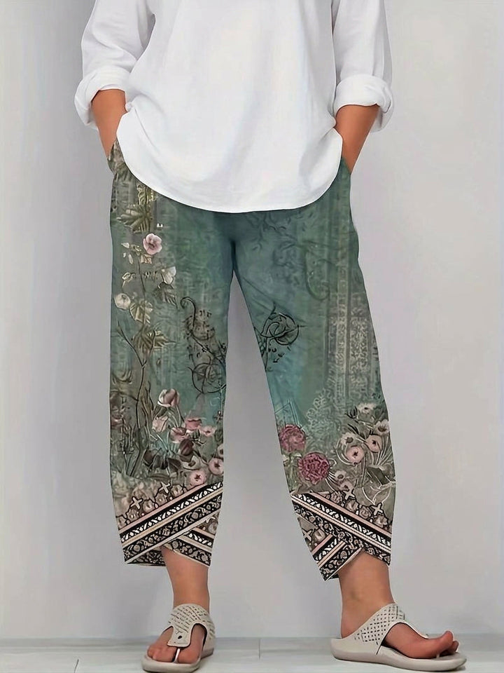Olwen | Vintage Floral Capri Trouser With Elastic Waist