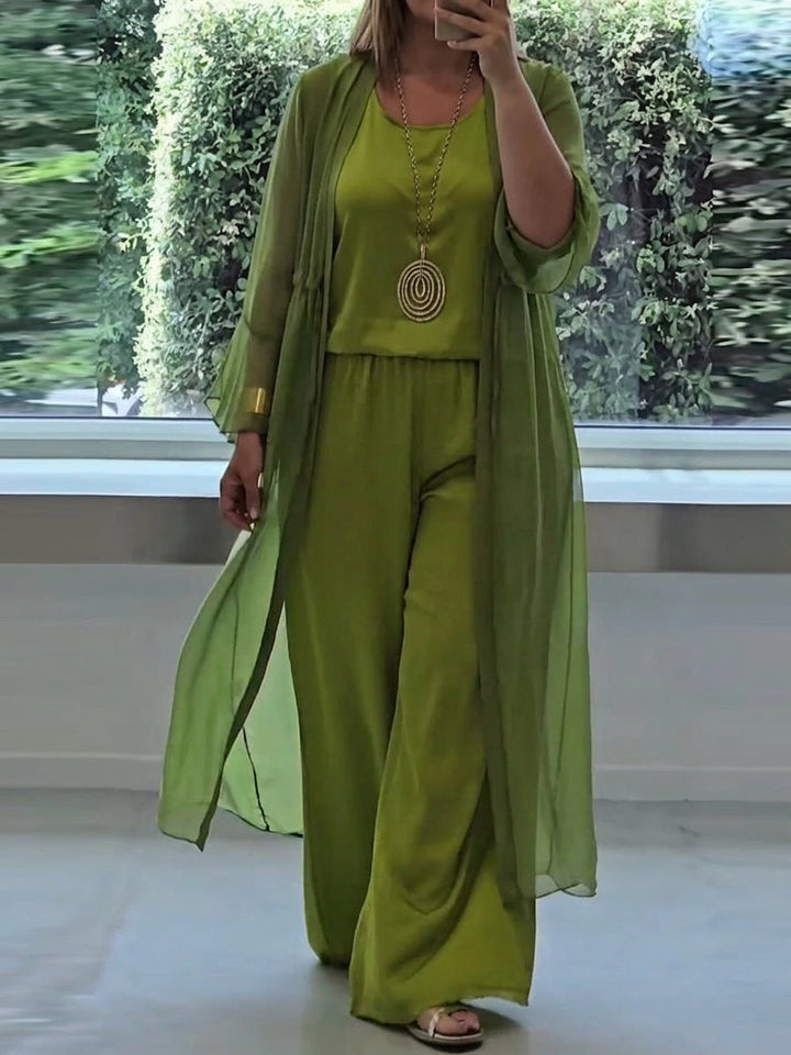 Niamh - Elegant Comfortable Set