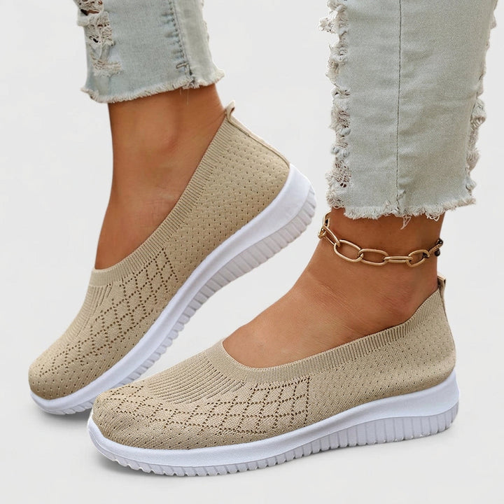 Pia | Orthopaedic Slip-Ons