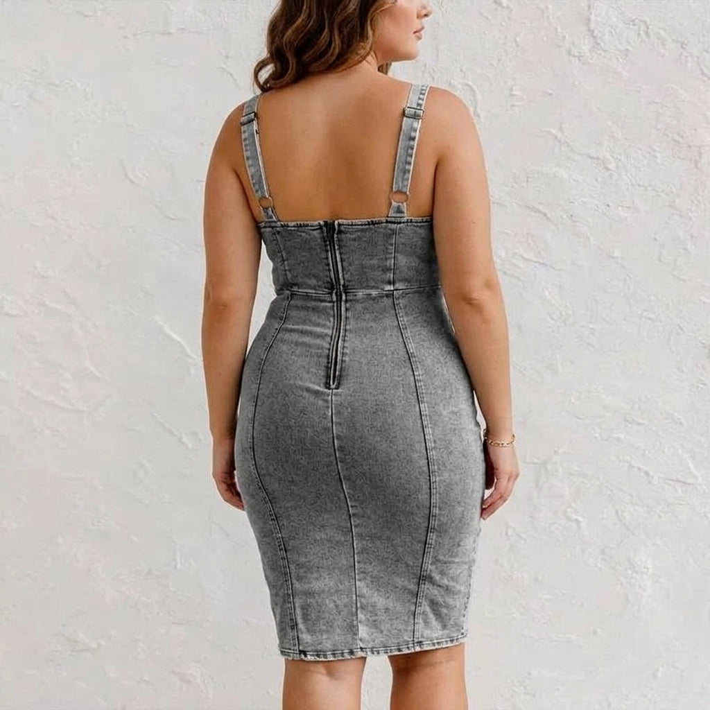 Eira - Urban Curve Dress